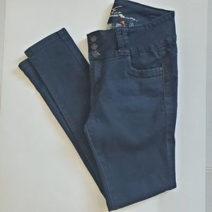 Colombian booty lifting jeans Size 7